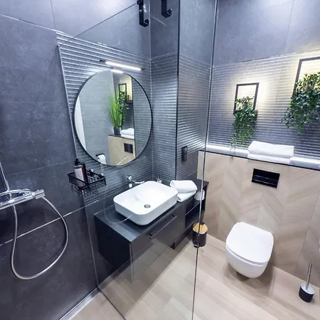 Hanza Tower Premium شقة *